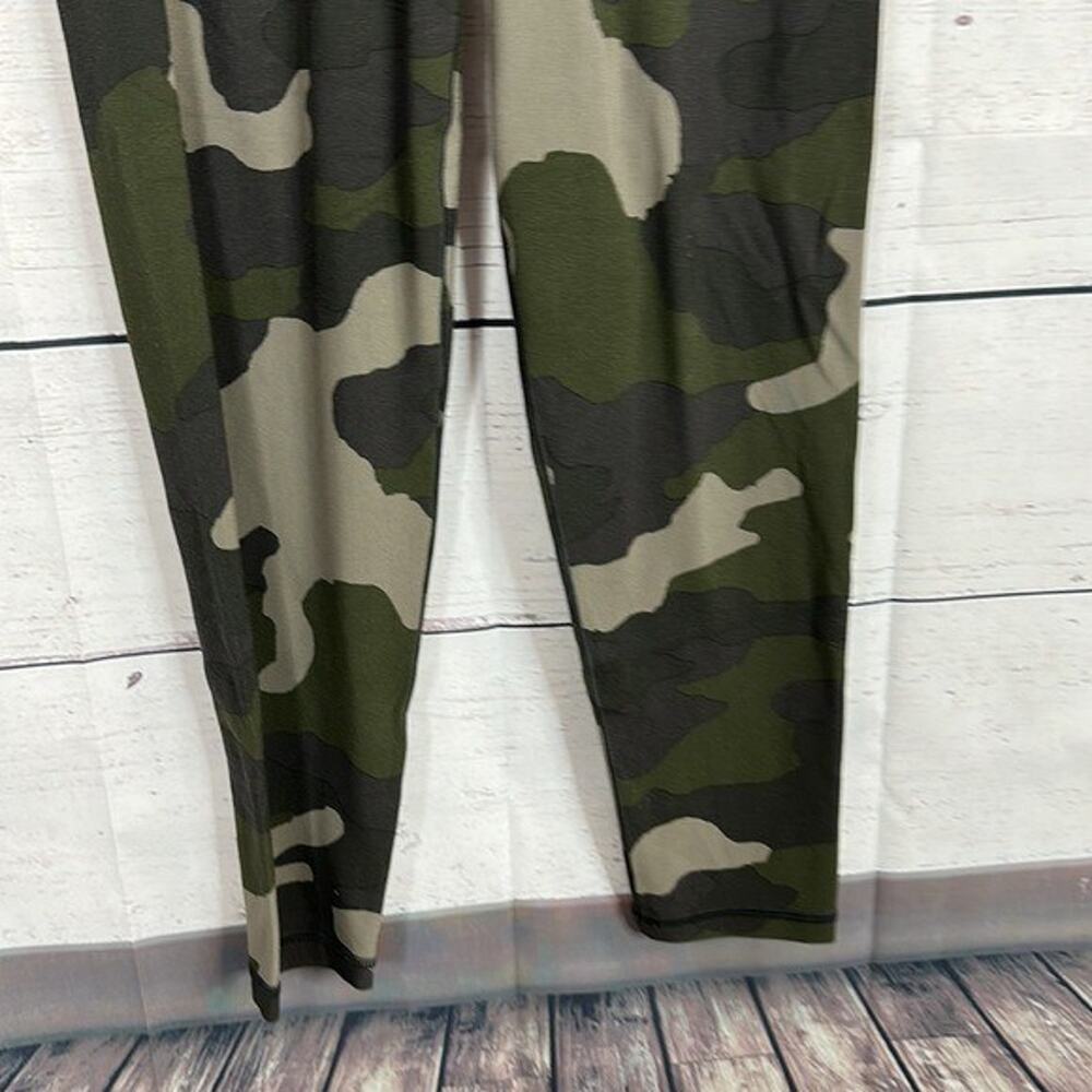 Offline Aerie Leggings Womens Medium Camo Green 7/8 Real me Soft Casual - Picture 4 of 9
